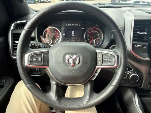 New 2026 RAM 1500 Express AWD/4WD image 23