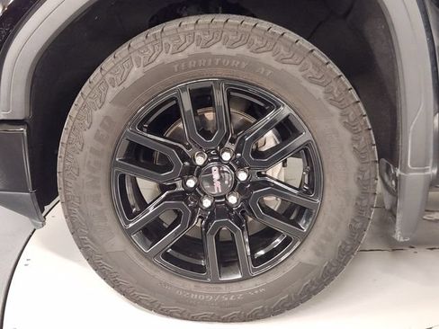 Used 2021 GMC Sierra 1500 Elevation w/ Preferred Package RWD image 8