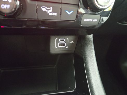 Certified 2022 Jeep Compass Limited AWD/4WD image 27