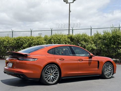 Used 2023 Porsche Panamera GTS w/ Premium Package AWD/4WD image 7