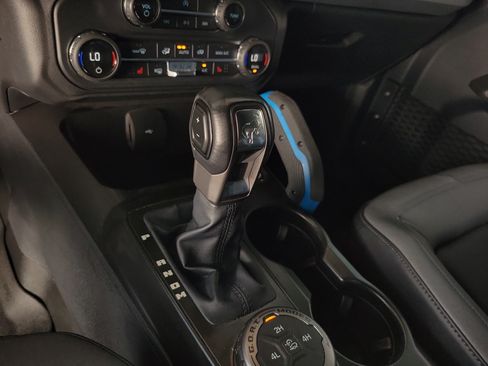 Used 2021 Ford Bronco Black Diamond AWD/4WD image 28