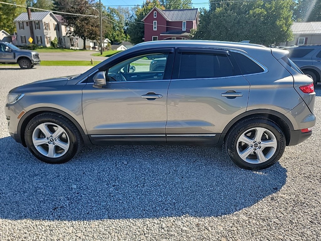Used 2017 Lincoln MKC Premiere AWD/4WD image 8