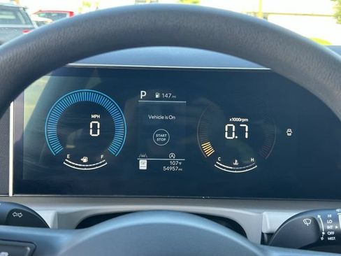 Used 2025 Hyundai Tucson SEL FWD image 30