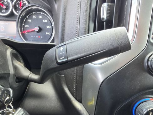Used 2023 Chevrolet Silverado 2500 LT AWD/4WD image 23