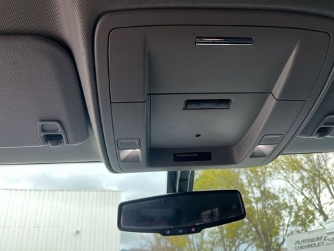 Used 2018 Chevrolet Silverado 1500 LT w/ All Star Edition image 27