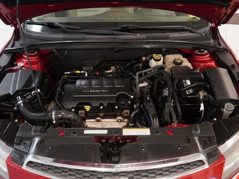 Used 2012 Chevrolet Cruze LT w/ RS Package image 22