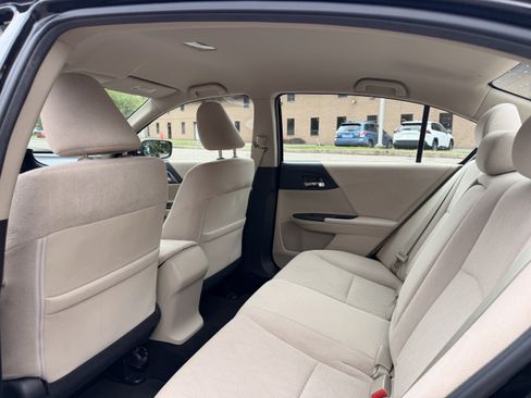 Used 2013 Honda Accord LX image 27