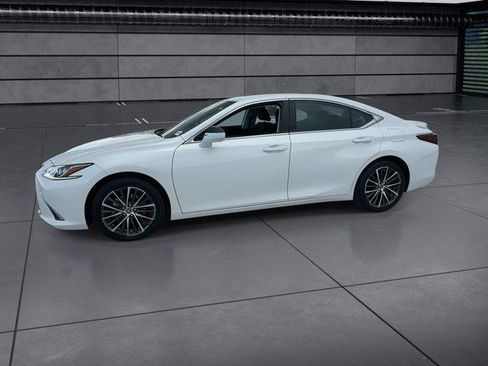 Certified 2024 Lexus ES 300h w/ Premium Package FWD image 5