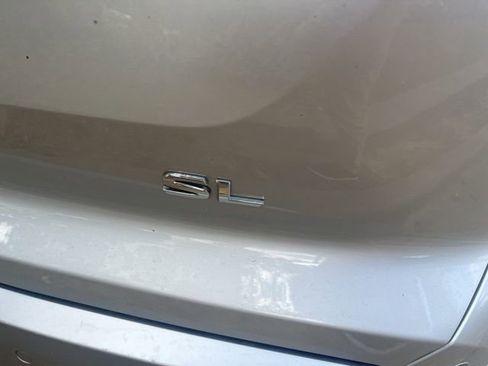 Used 2025 Nissan Pathfinder SL image 6