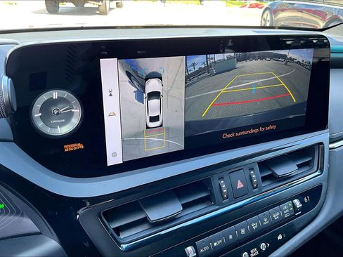 Used 2024 Lexus ES 350 w/ Accessory Package (Z1) image 25