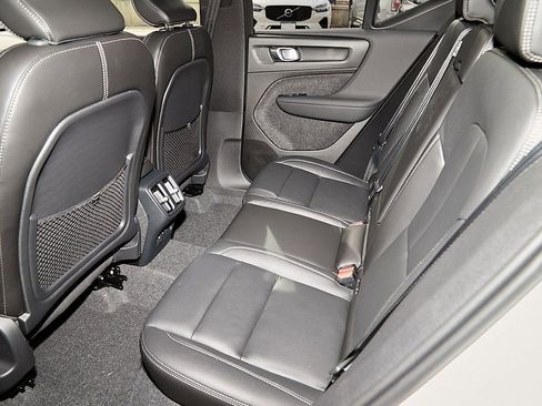 New 2026 Volvo XC40 B5 Plus w/ Protection Package Premier image 20