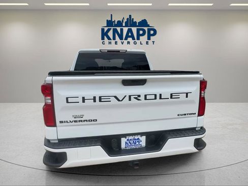 Used 2021 Chevrolet Silverado 1500 Custom w/ LPO, Dark Essentials Package RWD image 3