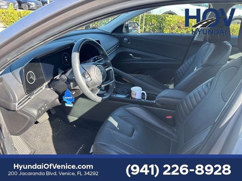 Certified 2023 Hyundai Elantra Limited image 7