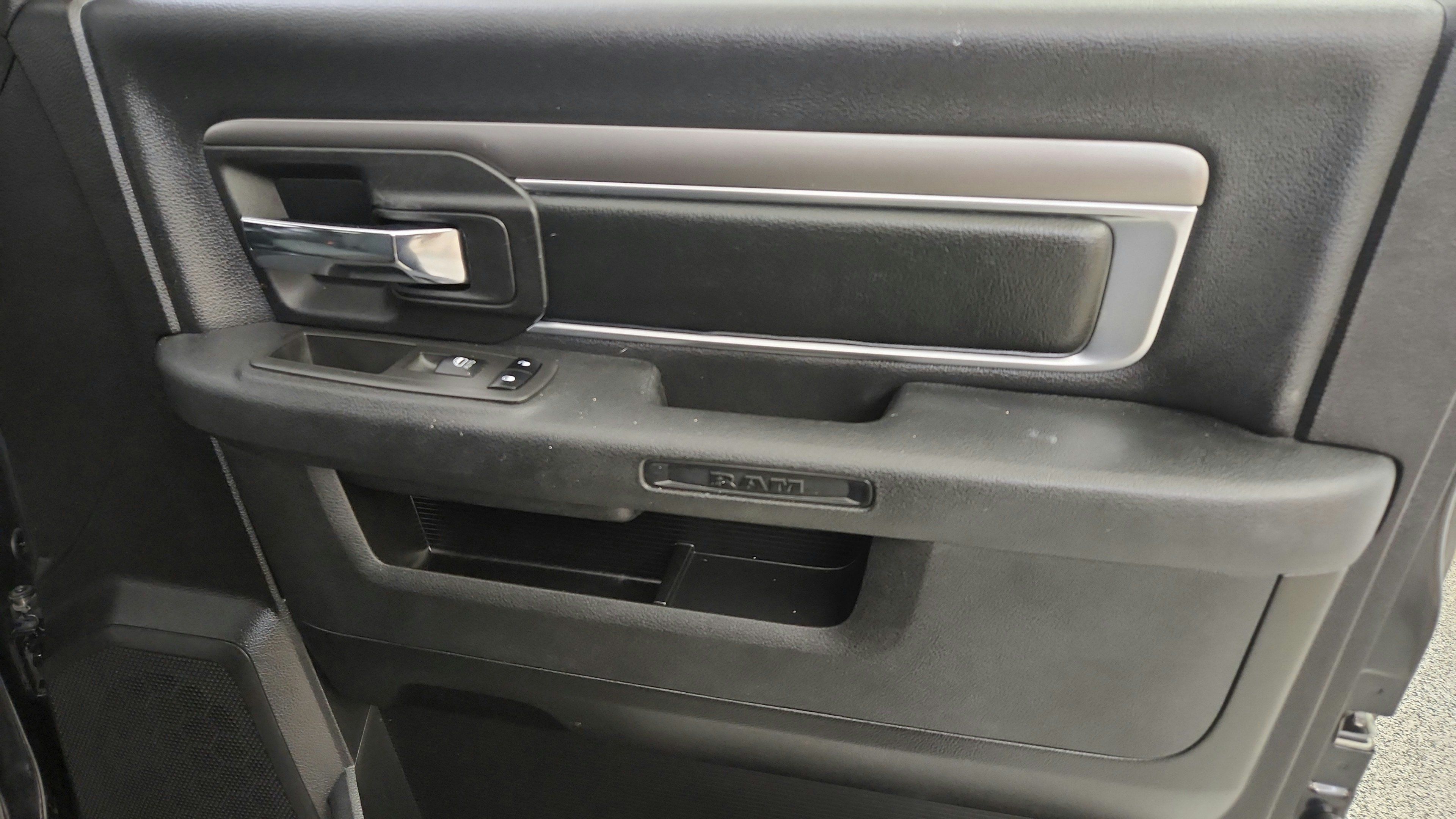 Used 2021 RAM 1500 Warlock w/ Luxury Group AWD/4WD image 33