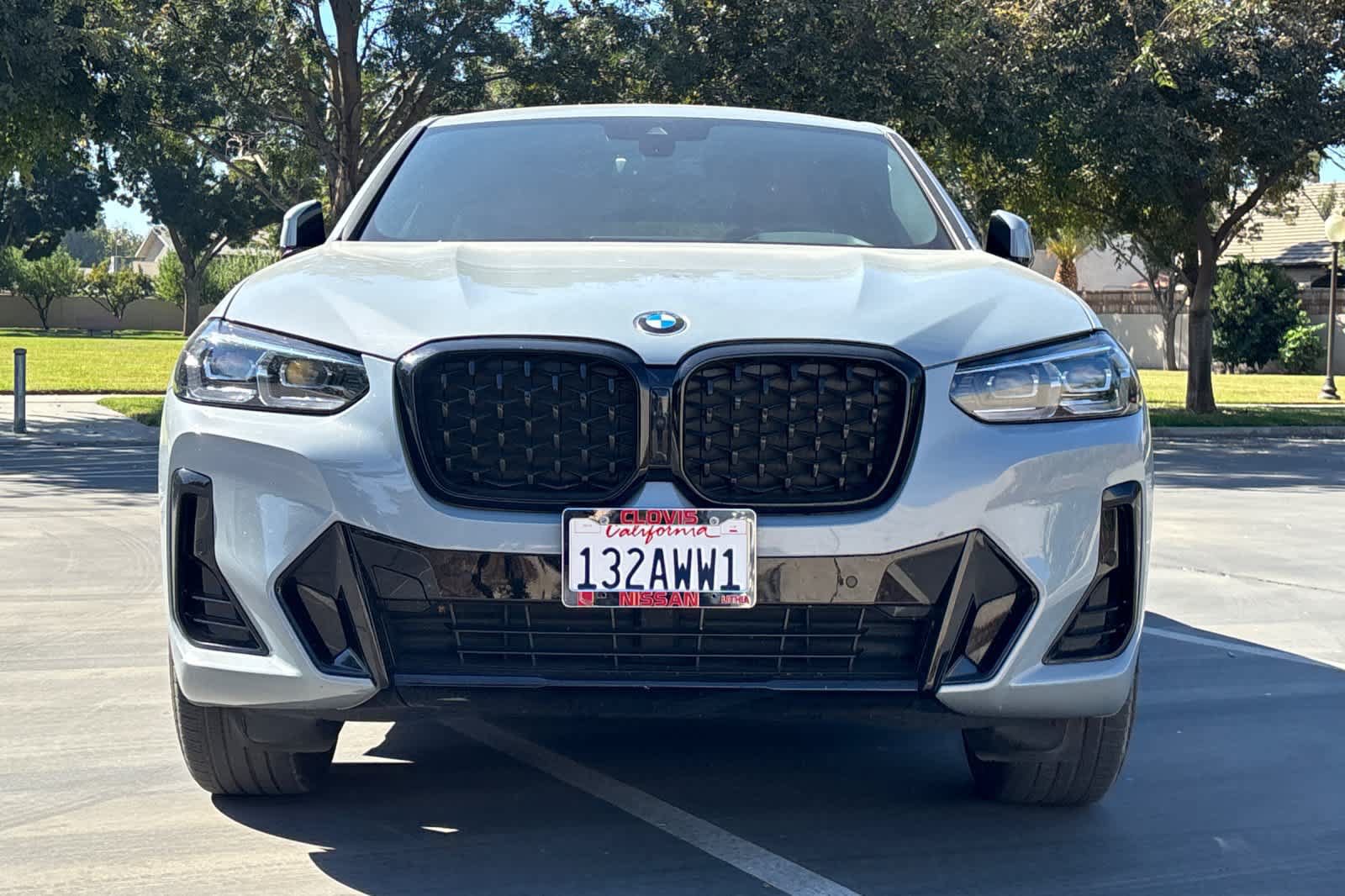Used 2024 BMW X4 xDrive30i AWD/4WD image 11