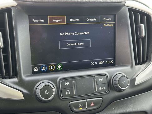 Used 2023 GMC Terrain SLT image 24