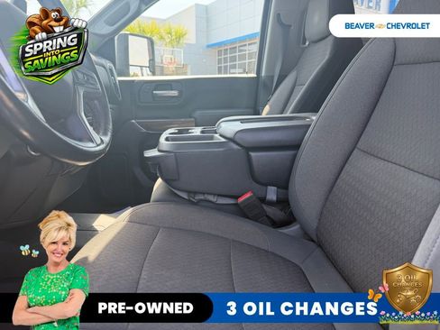 Used 2022 Chevrolet Silverado 2500 LT w/ Convenience Package image 8