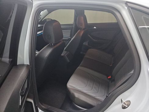 Used 2025 Volkswagen Jetta GLI Autobahn FWD image 13