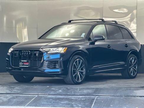 Used 2023 Audi Q7 3.0T Prestige w/ Prestige Package AWD/4WD image 7