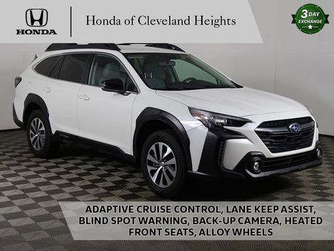 Used 2023 Subaru Outback Premium image 1