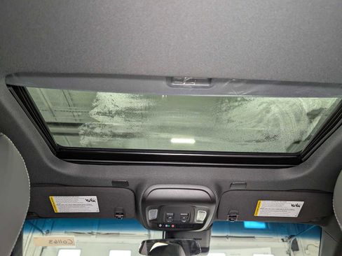 New 2026 Cadillac CT4 Luxury image 15