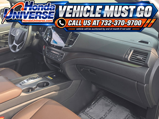 Certified 2025 Honda Passport EX-L image 13