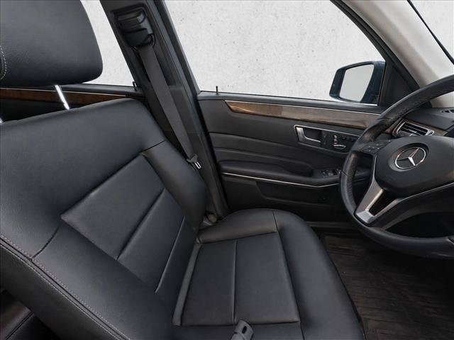 Used 2014 Mercedes-Benz E 350 4MATIC Wagon image 10