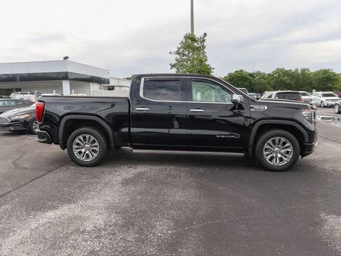 Used 2022 GMC Sierra 1500 Denali AWD/4WD image 11