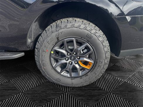 New 2025 Ford Expedition Tremor image 9