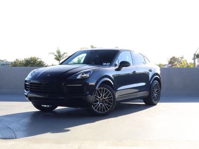 Certified 2023 Porsche Cayenne Coupe w/ Premium Package