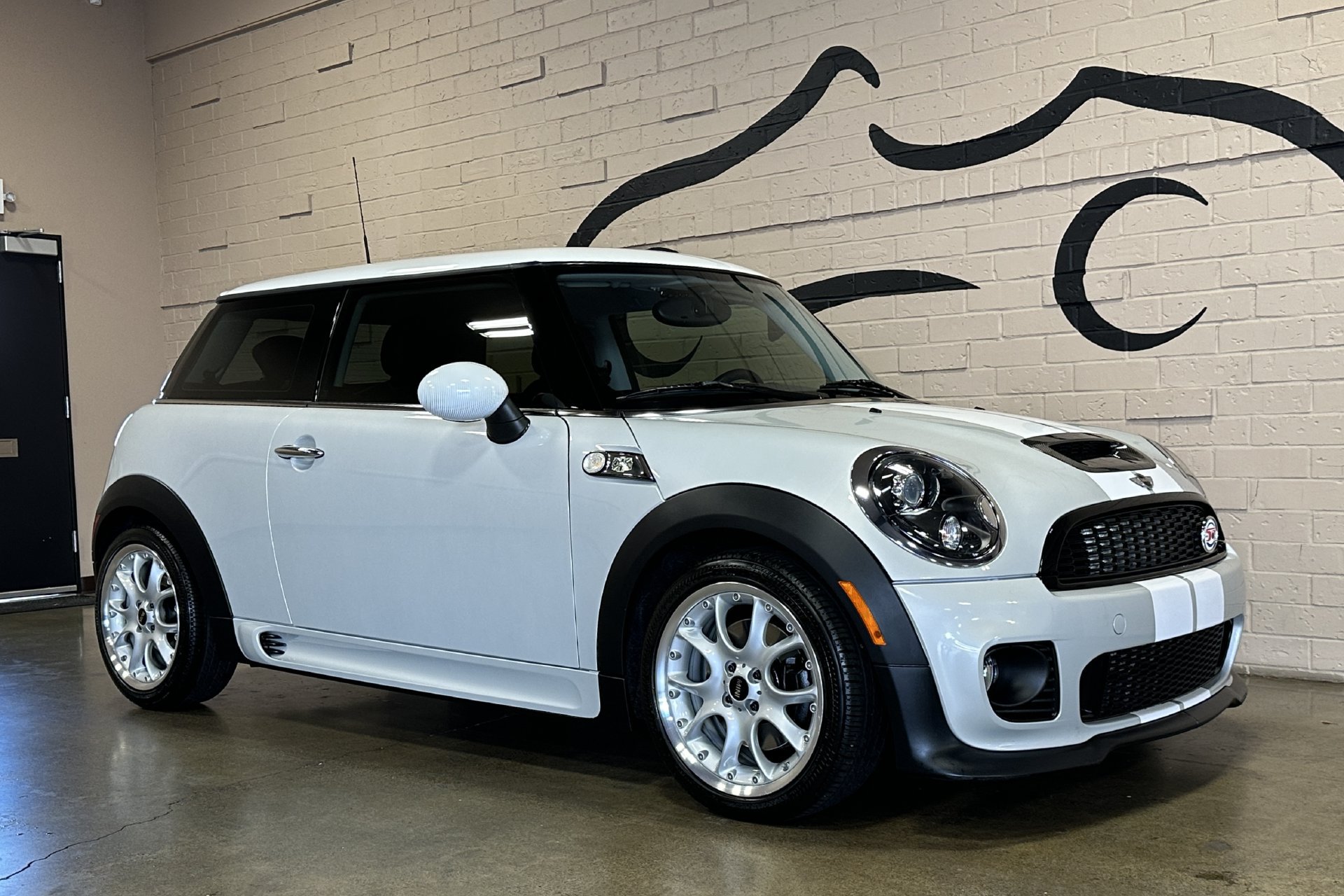 Used 2010 MINI Cooper S FWD image 17