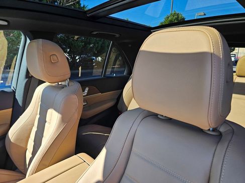New 2026 Mercedes-Benz GLE 450 4MATIC image 16