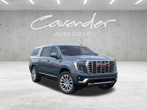New 2026 GMC Yukon XL Denali w/ Sun & Power Step Package RWD image 1