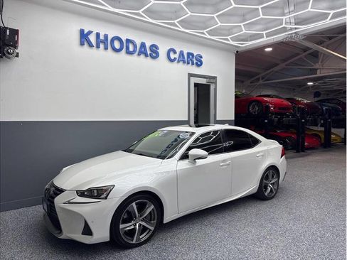 Used 2017 Lexus IS 200t w/ Navigation System Package RWD image 2