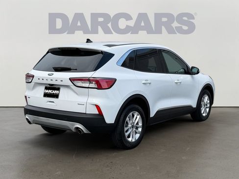 Used 2020 Ford Escape SE FWD image 5