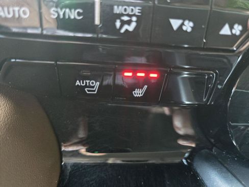 Certified 2024 Acura MDX SH-AWD w/ Technology Package image 39