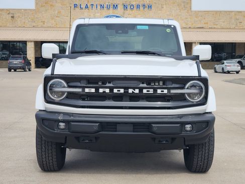 New 2026 Ford Bronco Outer Banks AWD/4WD image 6