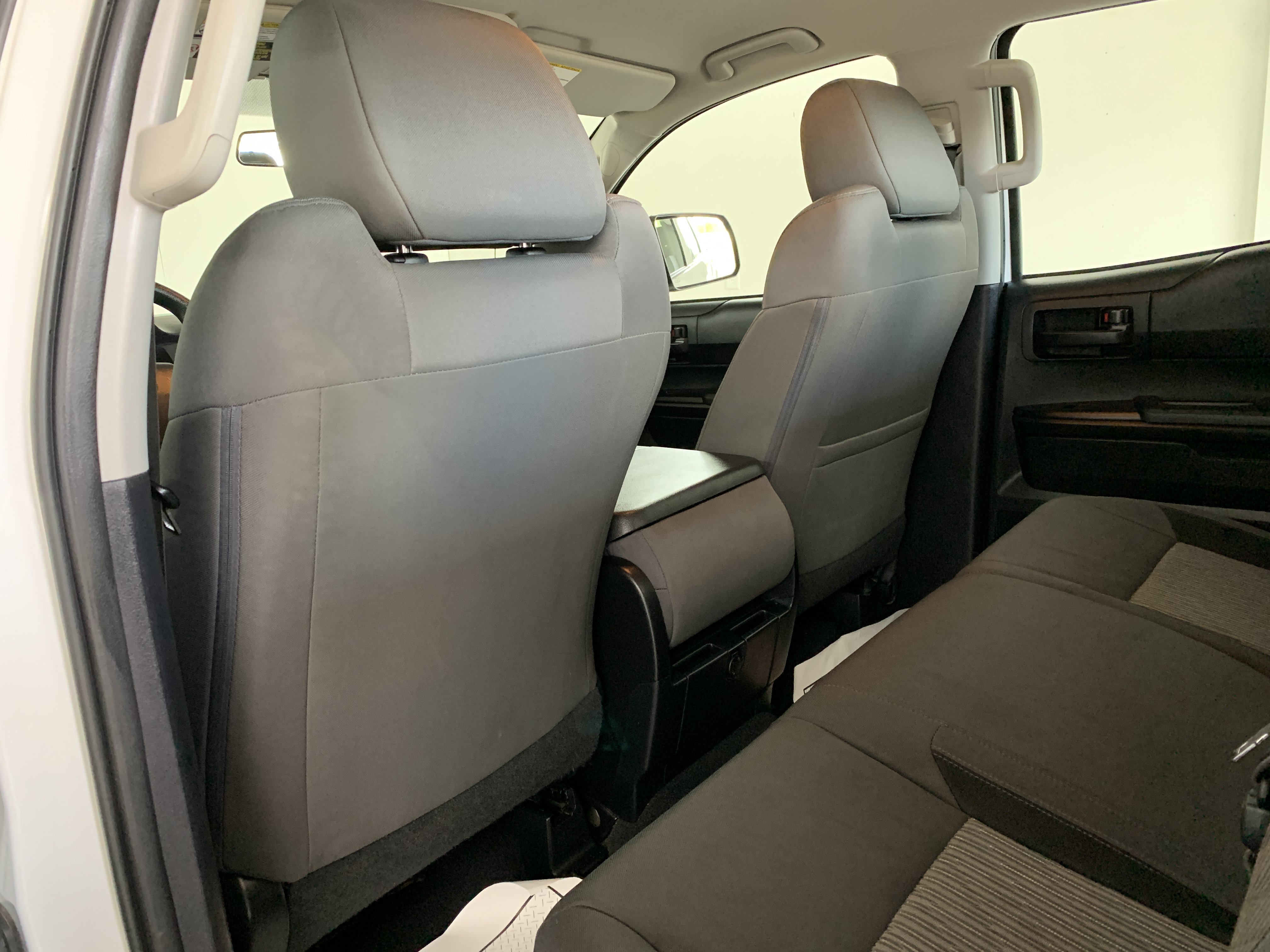 Used 2017 Toyota Tundra SR AWD/4WD image 37