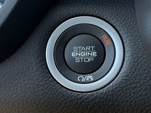 New 2026 RAM 1500 Big Horn AWD/4WD image 14