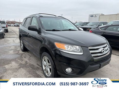Used 2012 Hyundai Santa Fe SE image 1