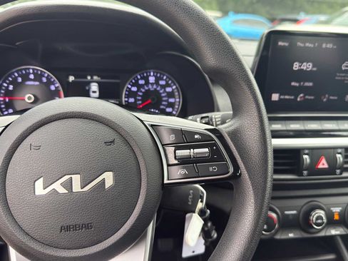 Certified 2023 Kia Forte LXS FWD image 18
