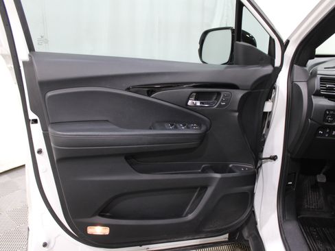 Used 2021 Honda Passport Elite image 6