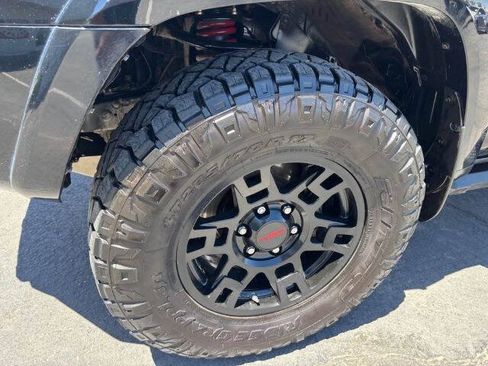 Used 2019 Toyota 4Runner TRD Pro AWD/4WD image 9