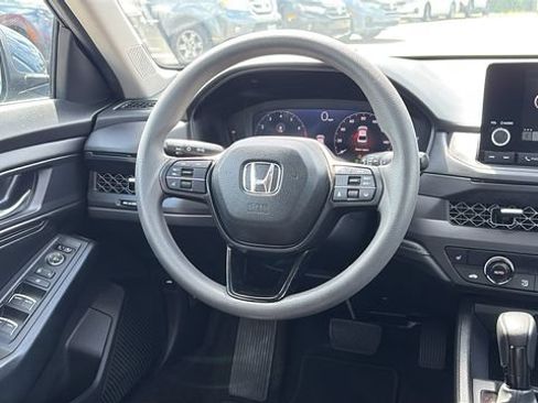 Used 2023 Honda Accord EX image 24