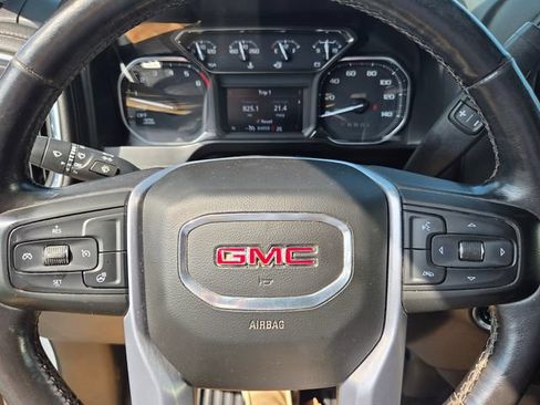 Used 2021 GMC Sierra 1500 SLE w/ X31 Off-Road Package AWD/4WD image 12