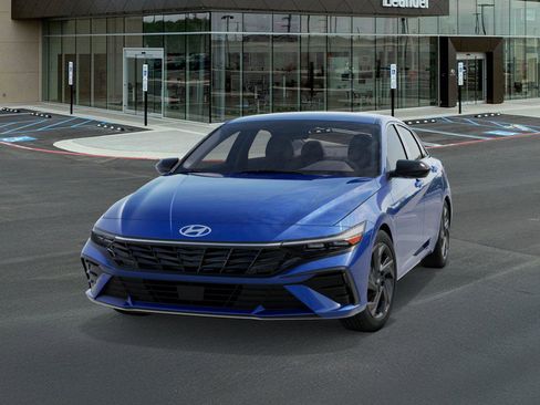 New 2026 Hyundai Elantra Sport image 6