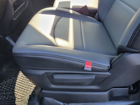 New 2024 RAM 2500 Tradesman w/ Chrome Appearance Group image 13