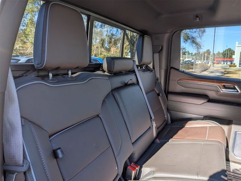 Used 2022 GMC Sierra 1500 Denali w/ Denali Reserve Package image 33