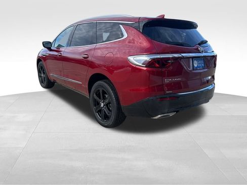 Used 2023 Buick Enclave Essence w/ Experience Buick Package image 4