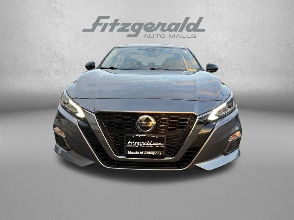 Used 2022 Nissan Altima 2.5 SR FWD image 9